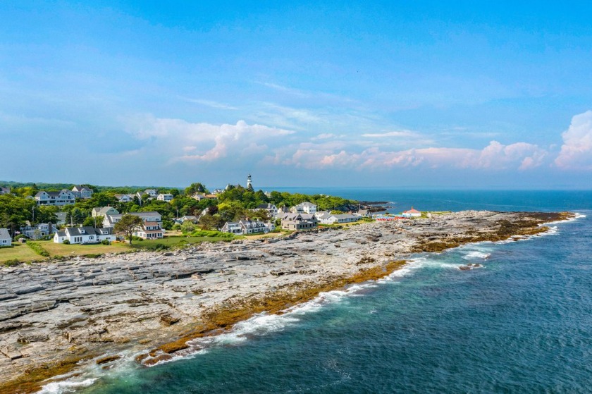 Stunning Oceanfront Views, Timelessly Elegant A dreamy coastal - Beach Home for sale in Cape Elizabeth, Maine on Beachhouse.com