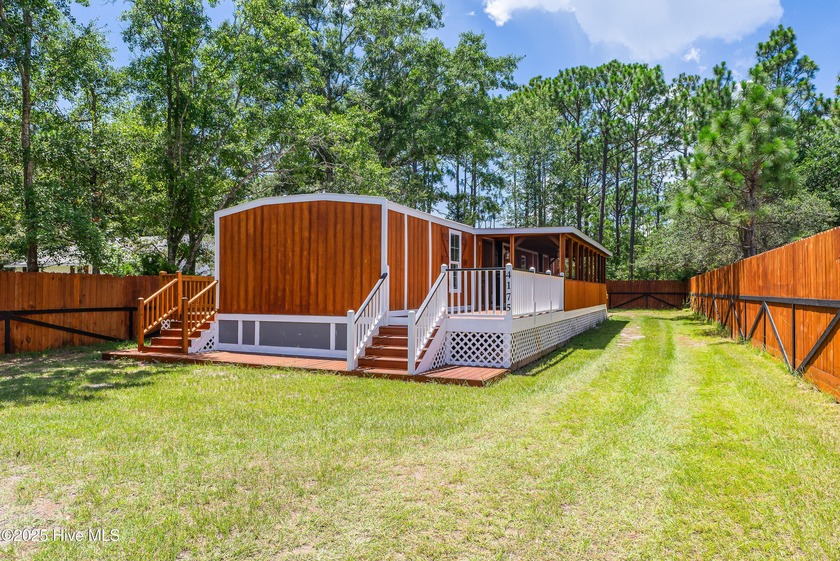 This newly updated mobile home is the perfect blend of coastal - Beach Home for sale in Southport, North Carolina on Beachhouse.com