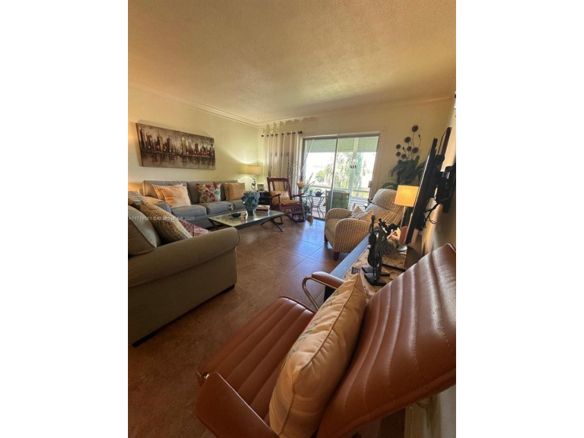 BEAUTIFUL 2/2 COOP IN NORTH MIAMI BEACH IN EXCELLENT LOCATION! - Beach Other for sale in Miami, Florida on Beachhouse.com