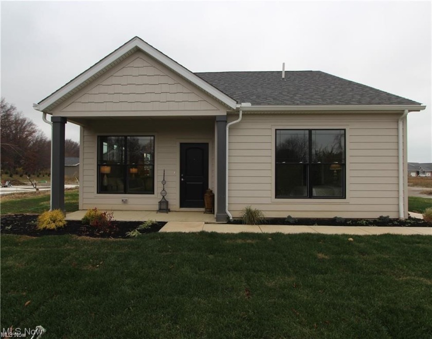 Move-In Ready Model Home. Paid 1st Year HOA fees!!! Welcome to - Beach Condo for sale in Huron, Ohio on Beachhouse.com