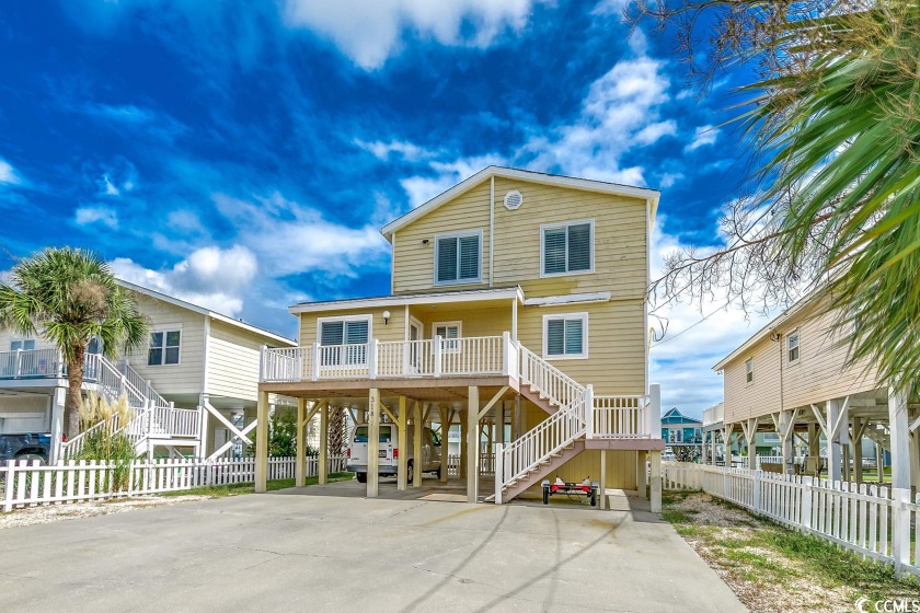 Waterfront Channel living at its finest!  You are going to love - Beach Home for sale in North Myrtle Beach, South Carolina on Beachhouse.com