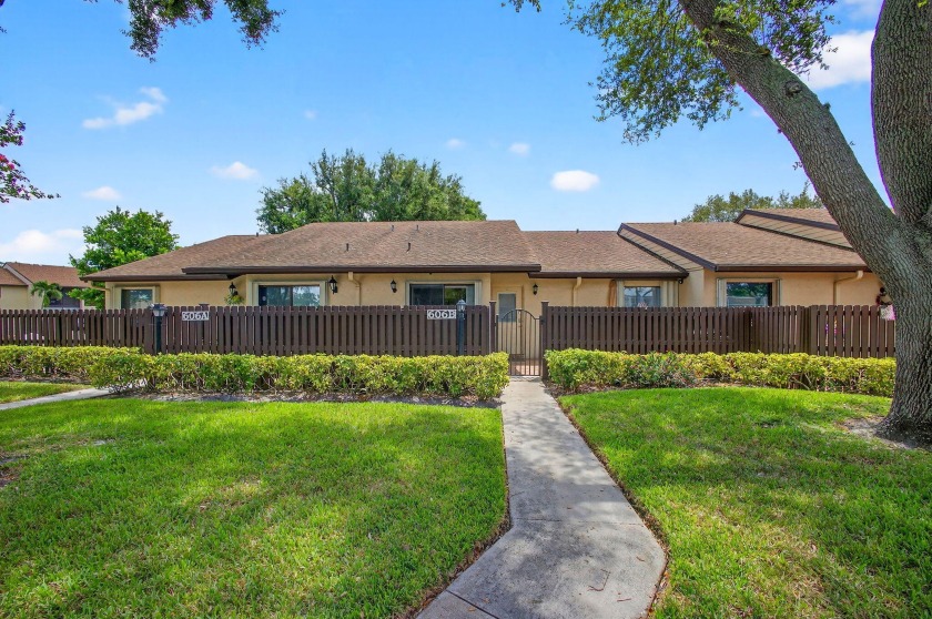 Charming and beautifully maintained 2-bedroom, 2-bath + Office - Beach Home for sale in Greenacres, Florida on Beachhouse.com