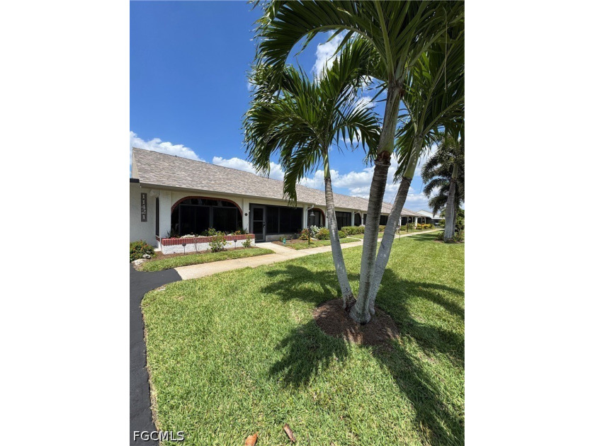 Welcome to this beautifully maintained two bedroom, two bath - Beach Home for sale in Fort Myers, Florida on Beachhouse.com