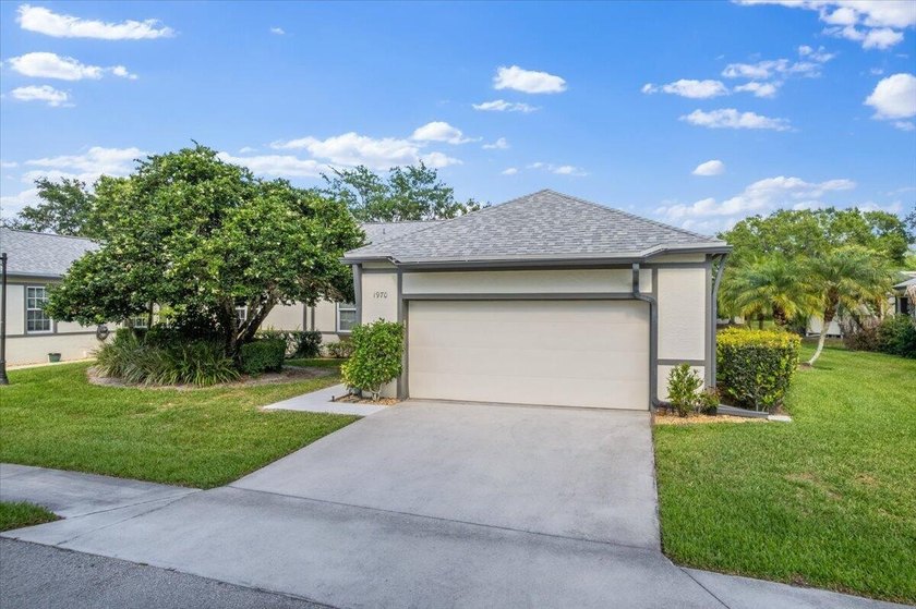 Beautifully maintained lakefront home, offering major updates - Beach Home for sale in Vero Beach, Florida on Beachhouse.com