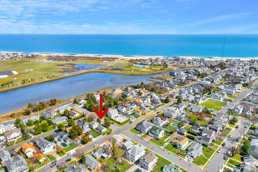Rare opportunity to own in one of the Jersey Shore's most highly - Beach Home for sale in Manasquan, New Jersey on Beachhouse.com