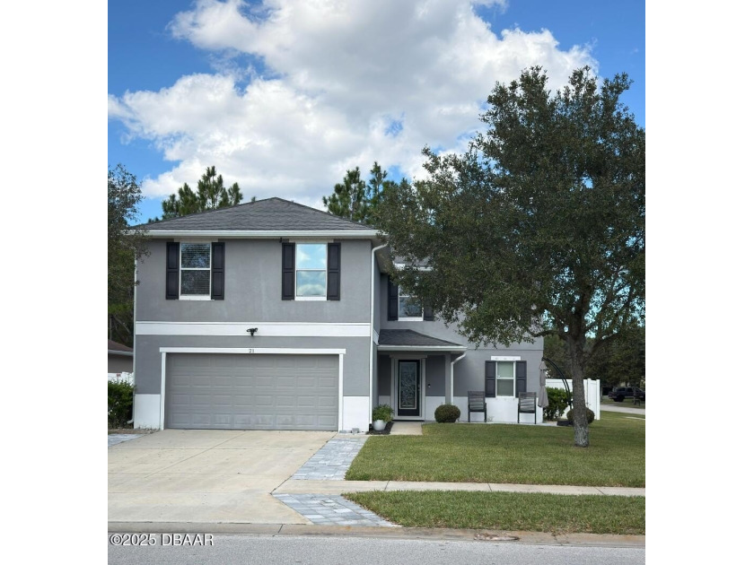 Well maintained corner lot home located in the desirable Hunters - Beach Home for sale in Ormond Beach, Florida on Beachhouse.com
