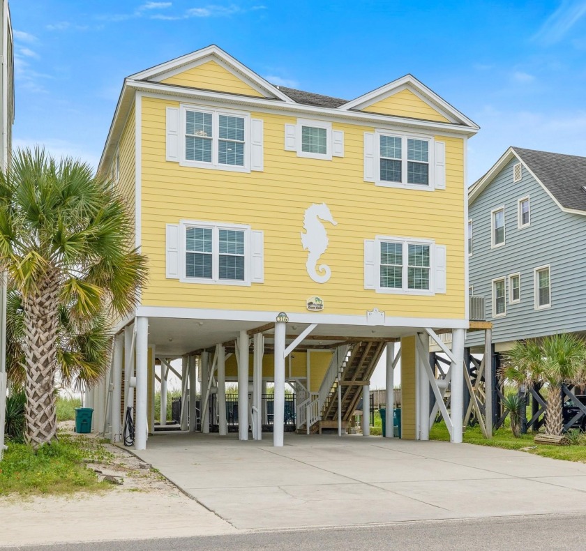 Ocean Oasis is the perfect beachfront home for investors or as a - Beach Home for sale in Garden City Beach, South Carolina on Beachhouse.com