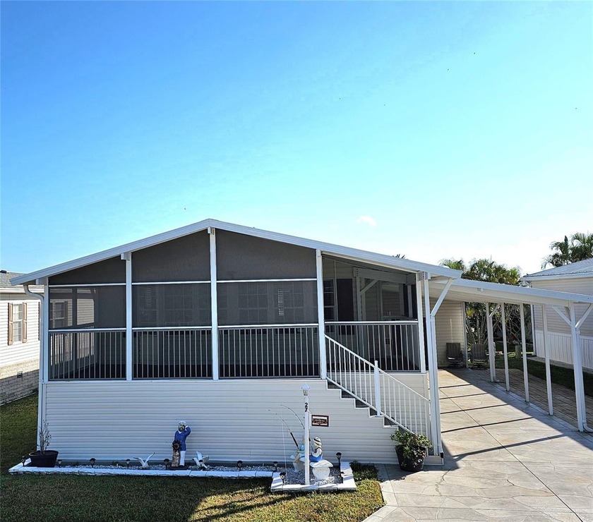 Discover your coastal living paradise home in the highly - Beach Home for sale in Punta Gorda, Florida on Beachhouse.com