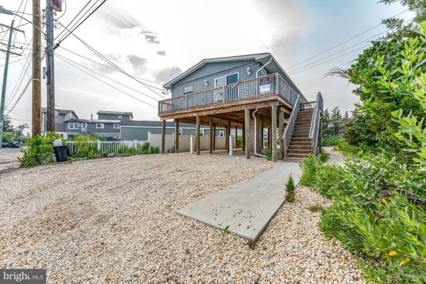 Located in Desirable Tuckerton Beach. This CHARMING Raised Ranch - Beach Home for sale in Tuckerton, New Jersey on Beachhouse.com