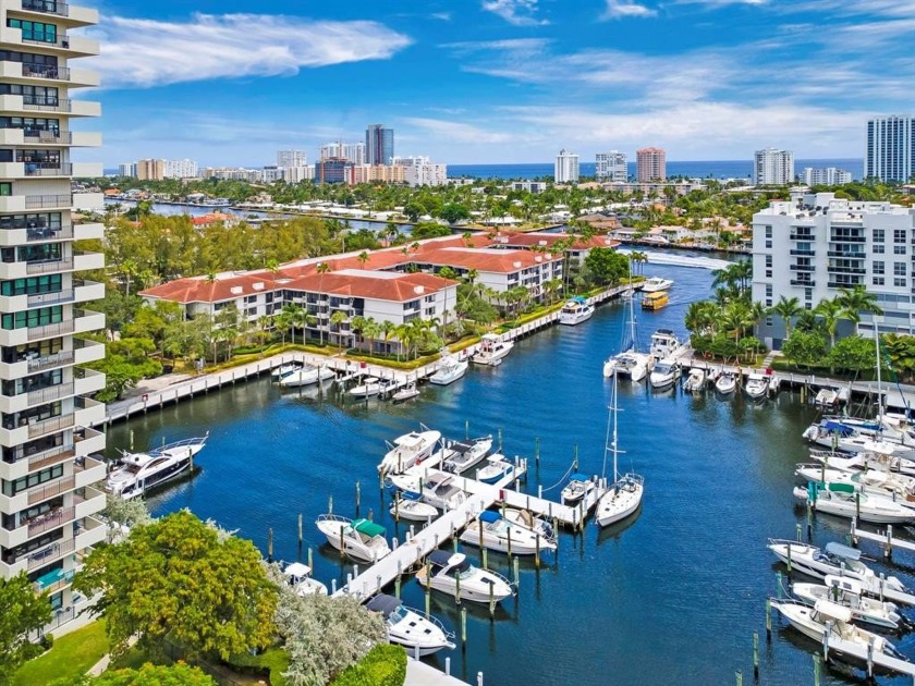 BACK ON THE MARKET due to Buyer Issues. PRICED TO SELL! AMAZING - Beach Condo for sale in Fort Lauderdale, Florida on Beachhouse.com