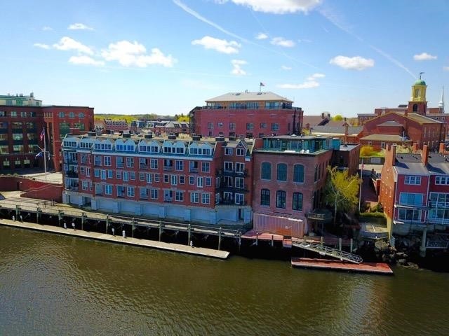Price reduction! The sellers are retiring and relocating- the - Beach Condo for sale in Portsmouth, New Hampshire on Beachhouse.com