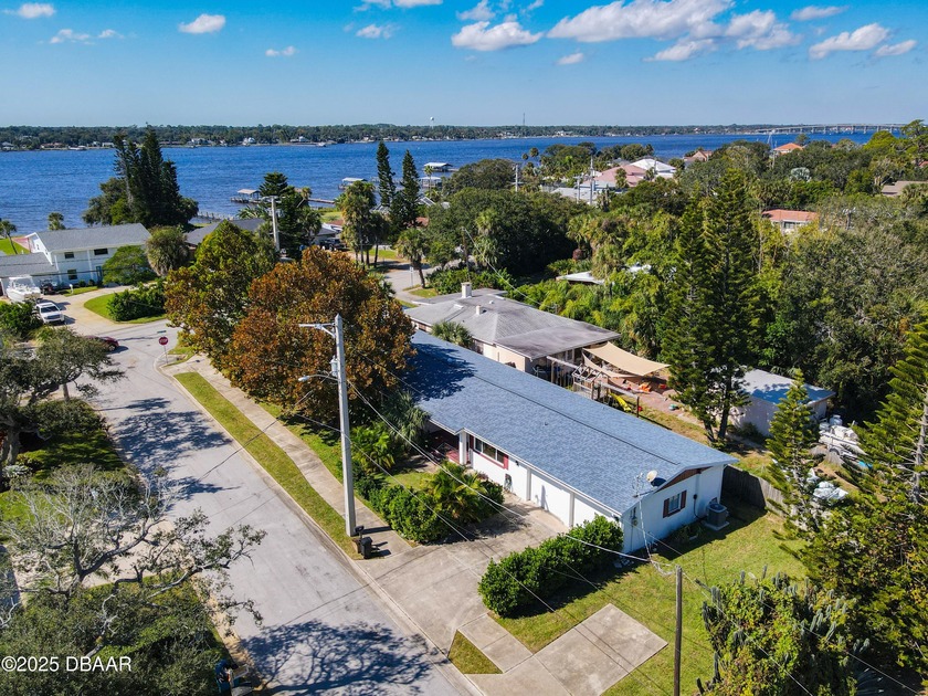 Beachside Home with In-Law Suite being offered! Imagine putting - Beach Home for sale in Ormond Beach, Florida on Beachhouse.com