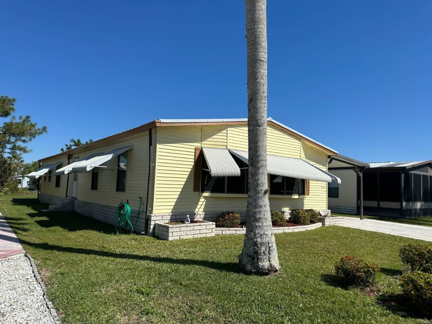 1989 Unfurnished, 2/2 Very large and spacious and open layout - Beach Home for sale in Fort Pierce, Florida on Beachhouse.com