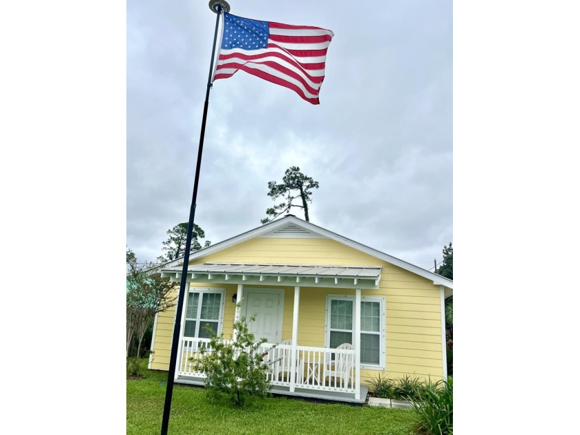 If you are looking for a fully furnished, ready to short term - Beach Home for sale in Port St Joe, Florida on Beachhouse.com