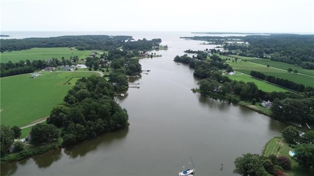 Beautiful waterfront point lot on Dymer Creek just off the - Beach Lot for sale in White Stone, Virginia on Beachhouse.com