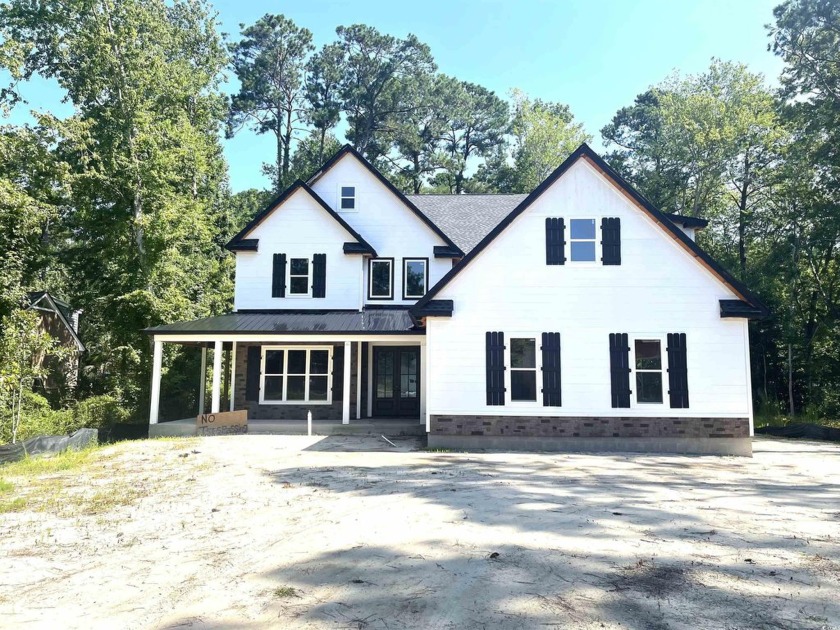 Opportunity Awaits in the Heart of Pawleys Island!  Bring your - Beach Home for sale in Pawleys Island, South Carolina on Beachhouse.com