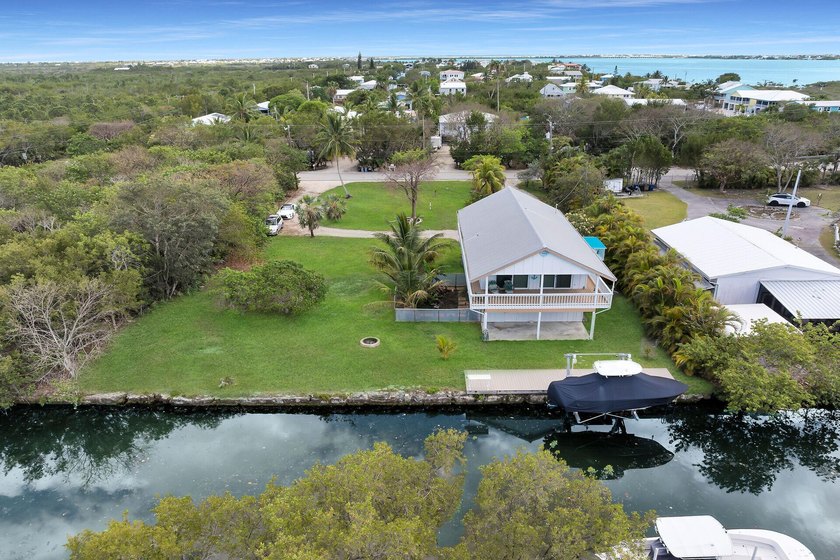Peaceful serenity found on this 22,077 square foot property with - Beach Home for sale in Big Pine Key, Florida on Beachhouse.com