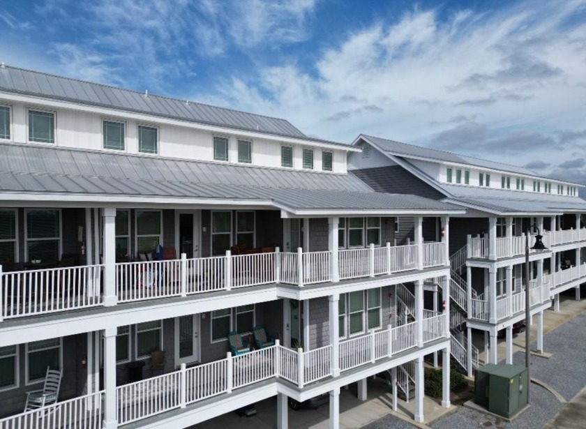 Are you looking for a turn-key beach house? Look no further! - Beach Condo for sale in Mexico Beach, Florida on Beachhouse.com