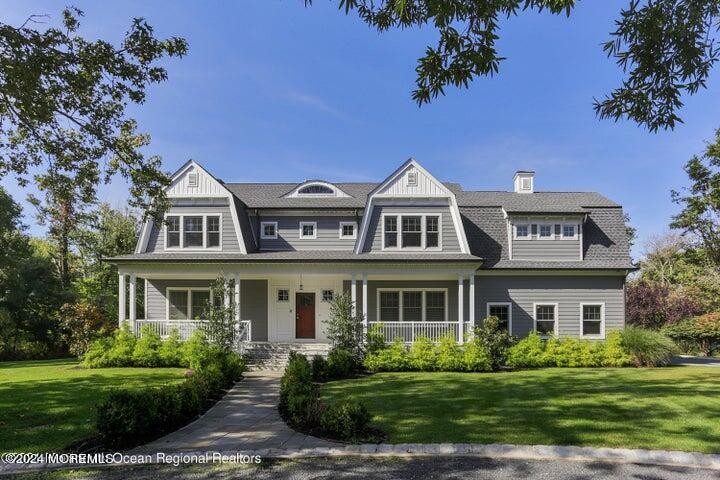 Tucked away at the end of a VERY private street JUST A SHORT - Beach Home for sale in Rumson, New Jersey on Beachhouse.com