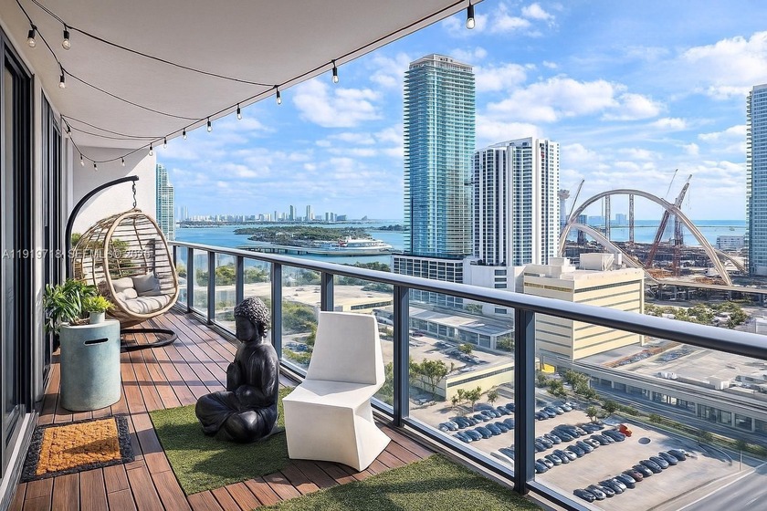 Motivated seller! Come check it out and fall in love. Building - Beach Condo for sale in Miami, Florida on Beachhouse.com