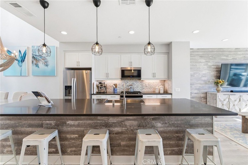 Introducing 1650 Topanga Avenue, a stylish residence perfectly - Beach Townhome/Townhouse for sale in Costa Mesa, California on Beachhouse.com