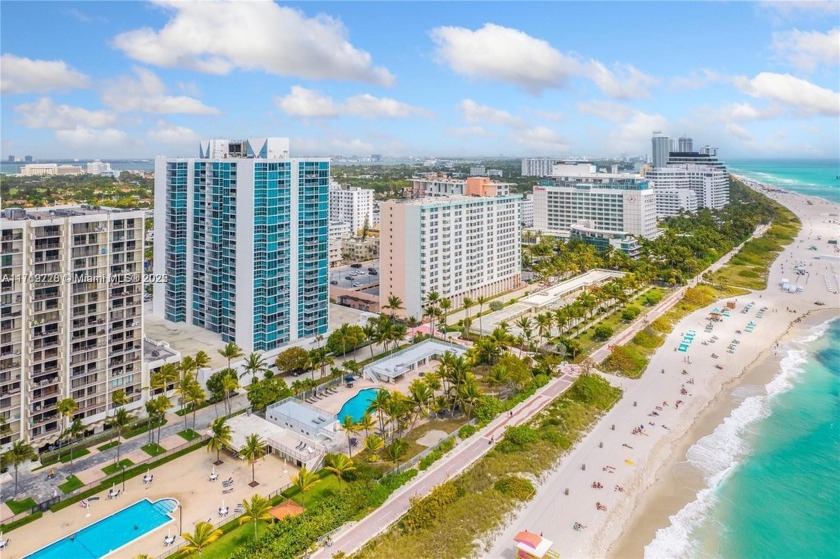 Unique floor plan fully renovated to perfection! Luxury 2/2+den - Beach Condo for sale in Miami Beach, Florida on Beachhouse.com