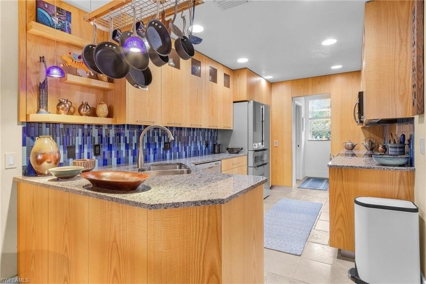 Desirable N Naples Location, Steel ReinForced SOLID POURED - Beach Townhome/Townhouse for sale in Naples, Florida on Beachhouse.com