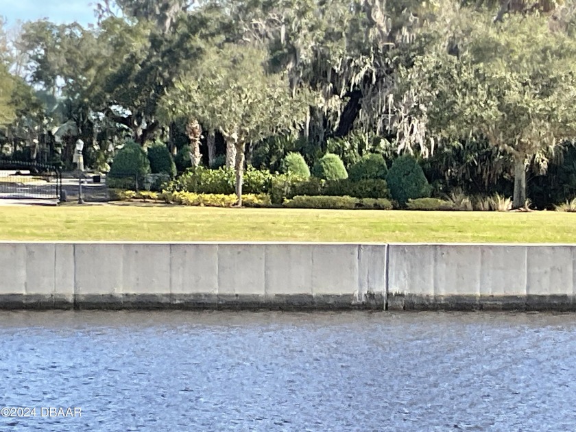 Build your dream home here! Keep your boat outside of your back - Beach Lot for sale in Palm Coast, Florida on Beachhouse.com