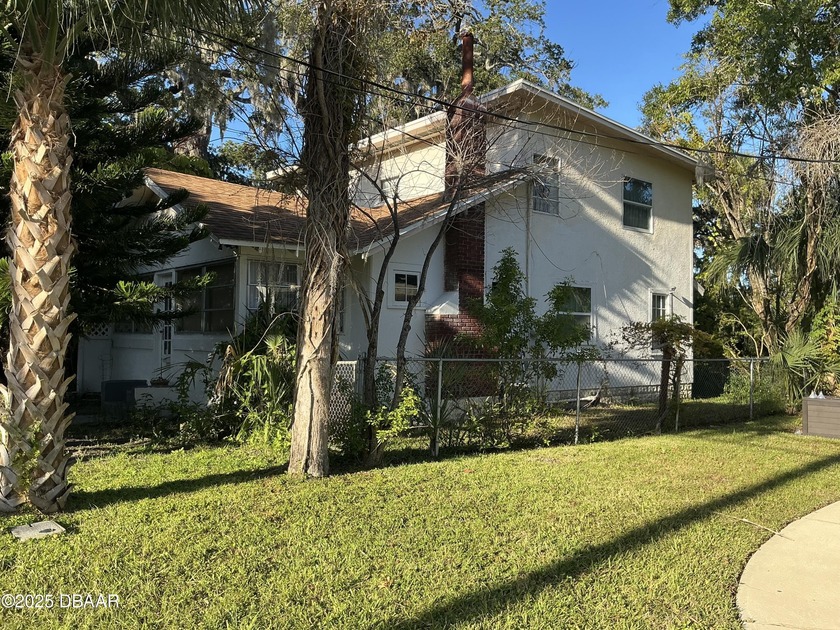 Eclectic and stately property blends history, uniqueness and - Beach Home for sale in Daytona Beach, Florida on Beachhouse.com