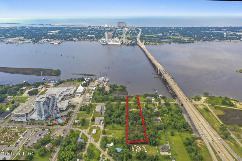 Rare find at a great price. 2.28+/- acres, partially cleared, on - Beach Acreage for sale in D Iberville, Mississippi on Beachhouse.com