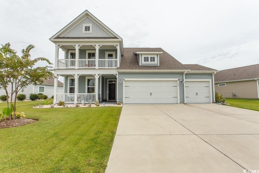 This 4 bedroom 3 1/2 bath home has one of the best lots in the - Beach Home for sale in Myrtle Beach, South Carolina on Beachhouse.com