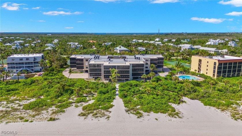 Welcome to island life the way it's meant to be. This top-floor - Beach Condo for sale in Sanibel, Florida on Beachhouse.com