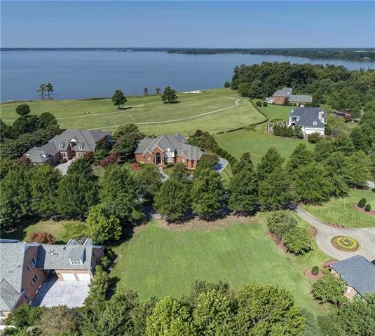 Stunning .6 Acre level homesite with wide building envelope and - Beach Lot for sale in Williamsburg, Virginia on Beachhouse.com