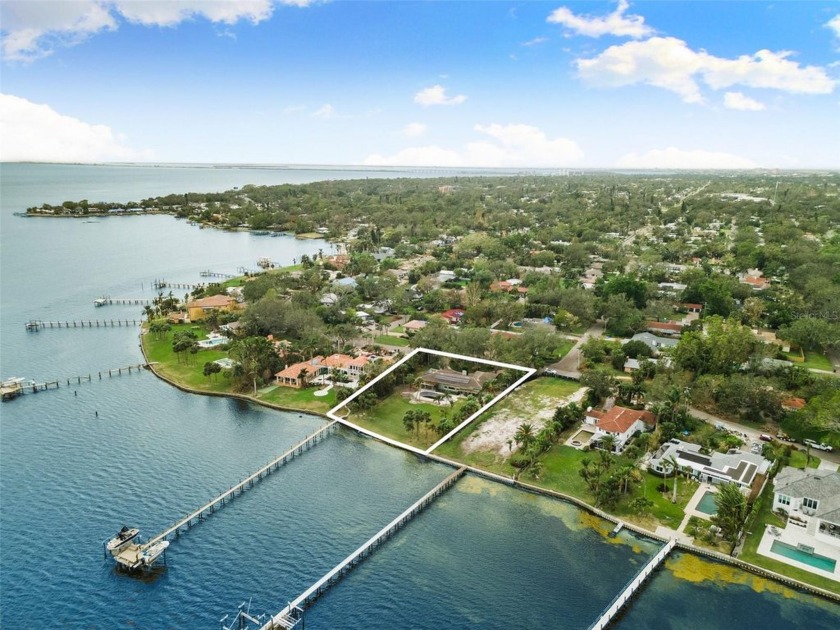 Build your luxury dream home on one of the most desired and - Beach Home for sale in St. Petersburg, Florida on Beachhouse.com