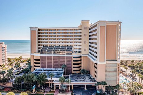 Welcome to this charming ocean view efficiency at the - Beach Condo for sale in Myrtle Beach, South Carolina on Beachhouse.com