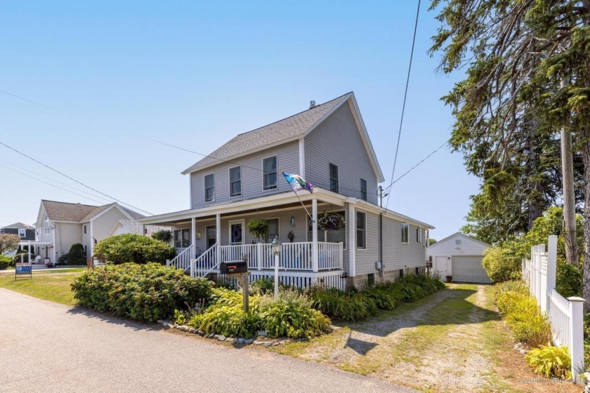 LOCATION, LOCATION, LOCATION! Fantastic opportunity for a - Beach Home for sale in Wells, Maine on Beachhouse.com