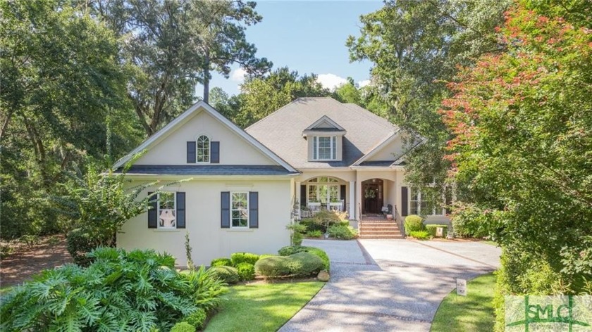 Situated on a quiet cul-de-sac overlooking the 5th hole of the - Beach Home for sale in Savannah, Georgia on Beachhouse.com