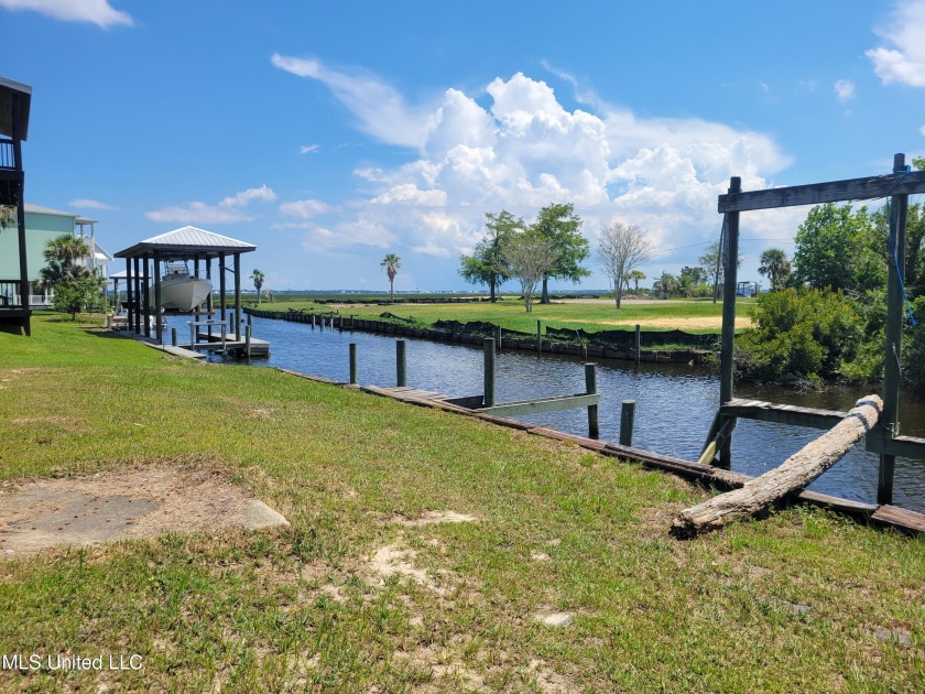 Waterfront Delight.  This prime waterfront location will have - Beach Lot for sale in Diamondhead, Mississippi on Beachhouse.com