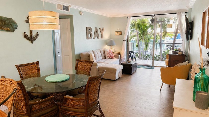Beautifully Updated Bayfront Condo in Summer Sea - Tavernier, FL - Beach Condo for sale in Plantation Key, Florida on Beachhouse.com