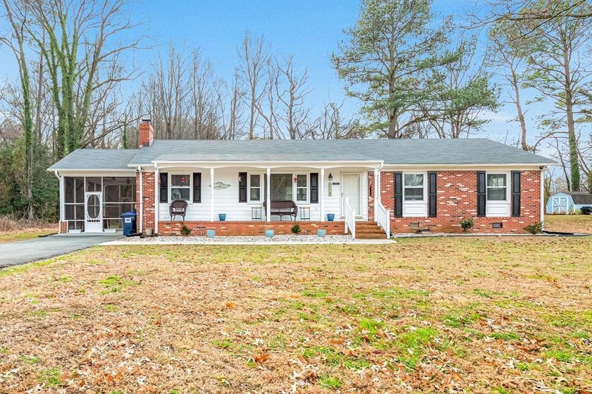 Renovated open-floor-plan brick ranch in the Gwynnfield - Beach Home for sale in Tappahannock, Virginia on Beachhouse.com