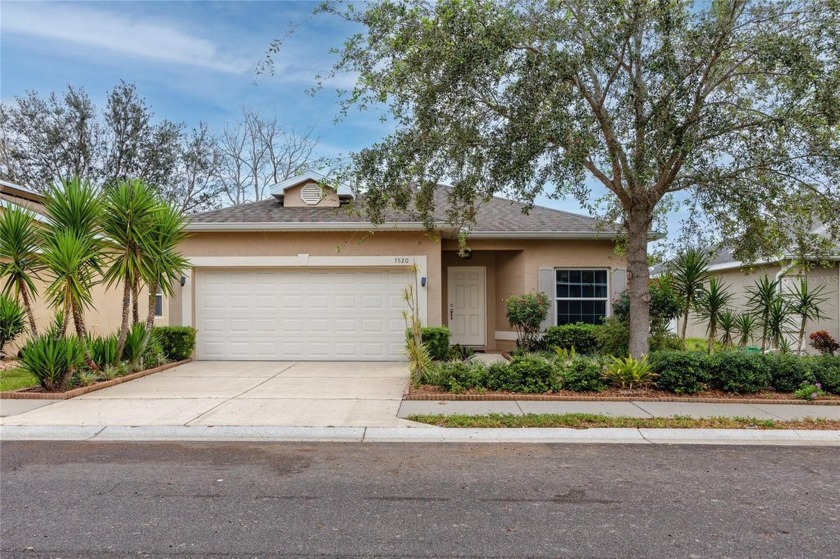 This beautifully maintained 3-bedroom, 2-bathroom, 2-car garage - Beach Home for sale in New Port Richey, Florida on Beachhouse.com