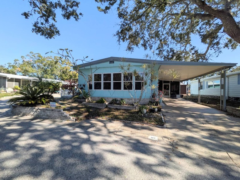 Beautifully Updated Home in Highly Sought-After 55+ Community! - Beach Lot for sale in Clearwater, Florida on Beachhouse.com