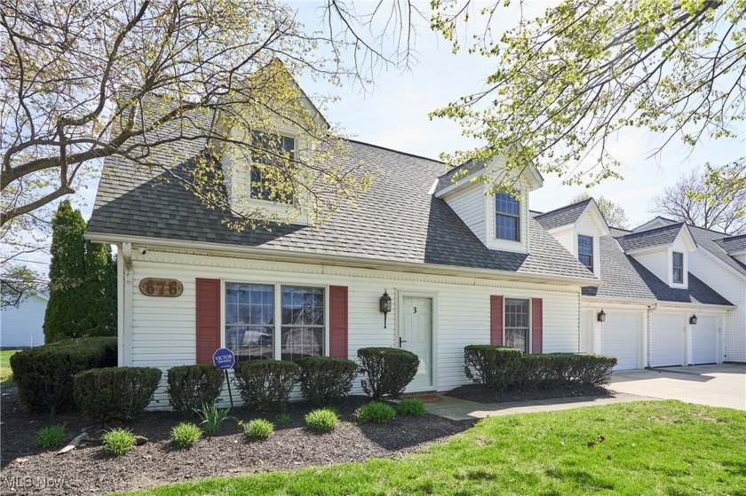 Condo with Lake Views throughout, in Historic Fairport Harbor! - Beach Condo for sale in Fairport Harbor, Ohio on Beachhouse.com