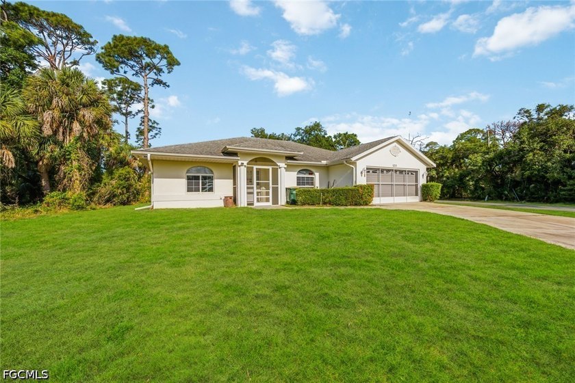 Amazing opportunity to own in this beautiful neighborhood at a - Beach Home for sale in North Port, Florida on Beachhouse.com