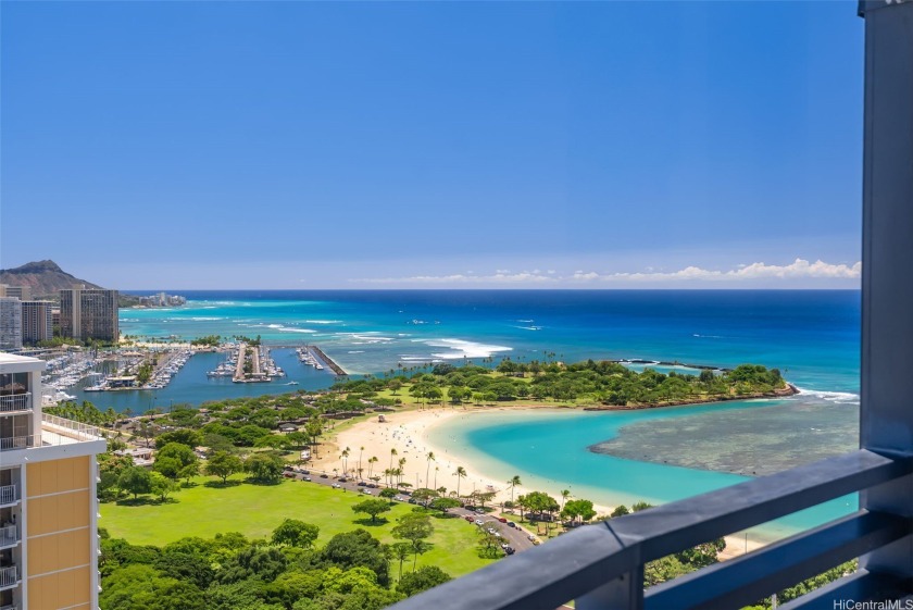 NEW PRICE!!! Amazing price for front row building!! Welcome to - Beach Condo for sale in Honolulu, Hawaii on Beachhouse.com