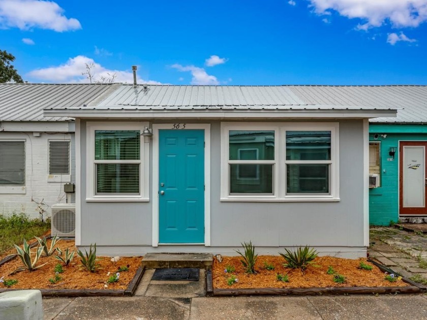 Own a piece of WWII history! This charming Florida Cottage in - Beach Home for sale in Lanark Village, Florida on Beachhouse.com