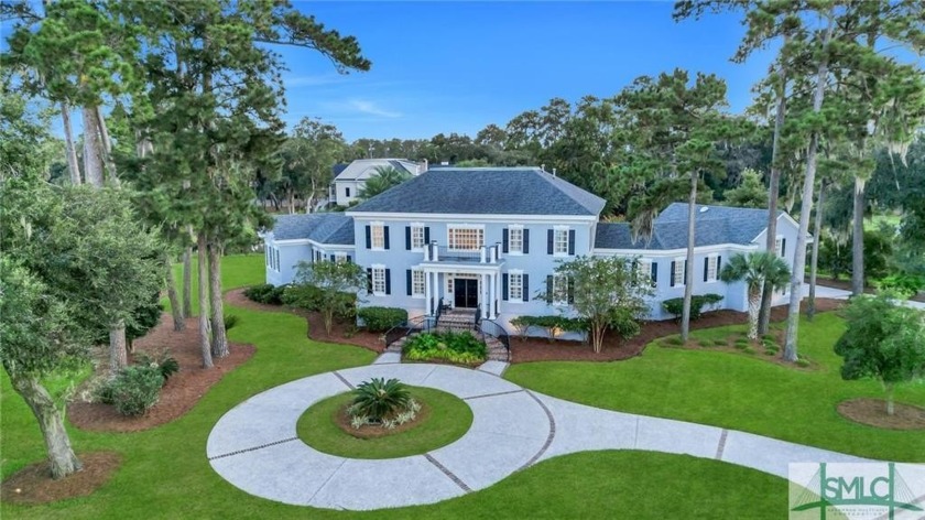 This elegant estate, set on nearly an acre in a prime Skidaway - Beach Home for sale in Savannah, Georgia on Beachhouse.com