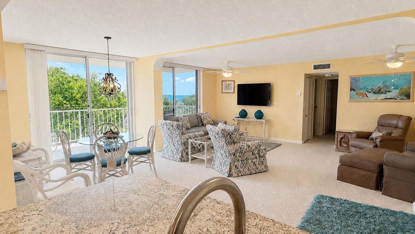 Welcome to Summer Sea Condominium Apt 424, a beautifully - Beach Condo for sale in Plantation Key, Florida on Beachhouse.com