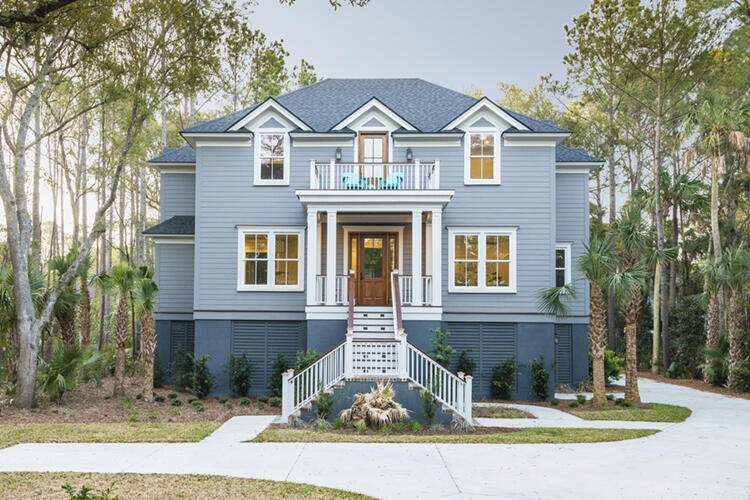 Beautifully designed and built, with stunning fixtures and - Beach Home for sale in Kiawah Island, South Carolina on Beachhouse.com