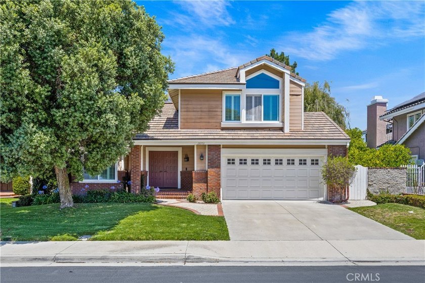 Welcome to an exceptional opportunity in the highly sought-after - Beach Home for sale in Mission Viejo, California on Beachhouse.com